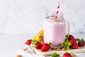 Strawberry milkshake or smoothie.
