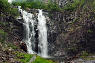 Fototapeta na wymiar Skjervsfossen waterfall in Hordaland county, Norway