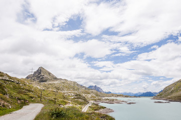 Bernina, Lago Bianco, Stausee, Berninapass, Passhöhe, Passstrasse, Ospizio Bernina, Wasserscheide, Wanderweg, Val Bernina, Alpen, Graubünden, Sommer, Schweiz