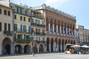 Fototapeta na wymiar Loggia Amulea a Padova