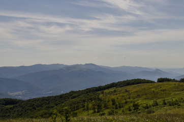 panorama Bieszczad z Wielkiej Rawki 