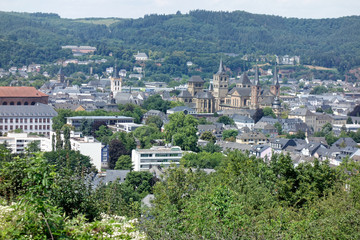 Fototapeta na wymiar Beautiful panorama of the city of Trier, Germany