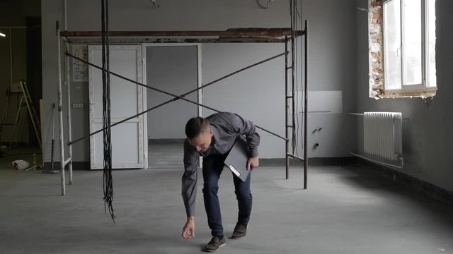 the man dropped the smartphone