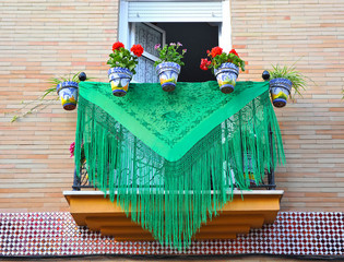 Balcón de Triana, Fiesta en Sevilla