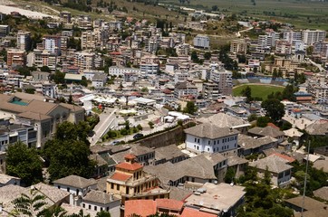 Fototapeta na wymiar Albanie : Gjirokastra –Citadelle 
