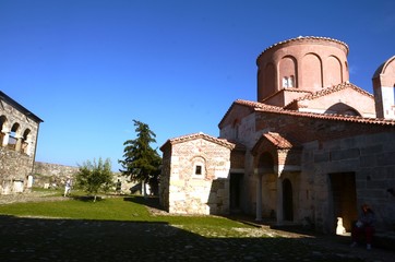 Albanie : Monastère Ardenika et église de la Vierge Theodokos (Apollonia d’Illyrie)
