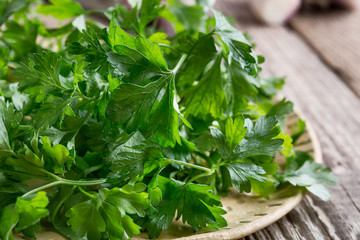 Fresh parsley in ceramic bowl