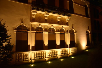 palazzo Padova architettura illuminazione notturna