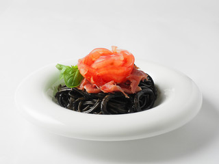 赤と黒のゴシックパスタ