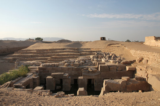 Abydos IV