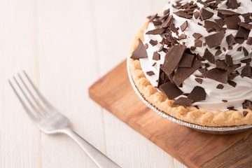 chocolate cream pie with chocolate shavings