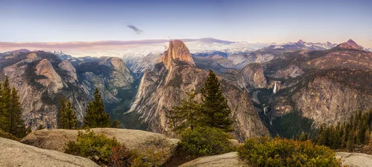 Fototapete Panorama of Half Dome from the Glacier Point overlook in Yosemite National Park © Andrew S.