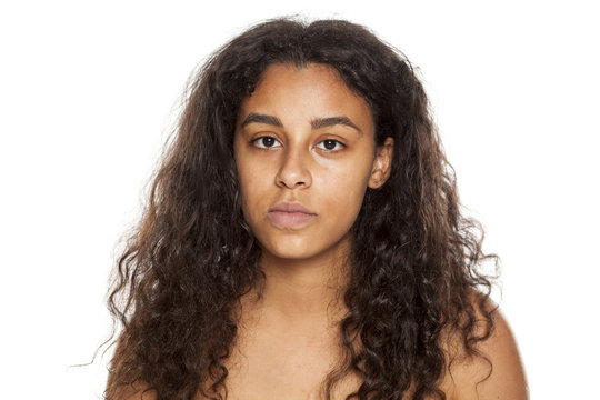 Pretty girl no makeup deals