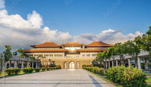 fo guang shan buddha museum opening hours