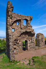Fototapeta na wymiar Die Ruine der St. Anthony-Kapelle in Edinburgh/Schottland