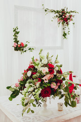 Fototapeta na wymiar wedding decor, bouquet and accessories 