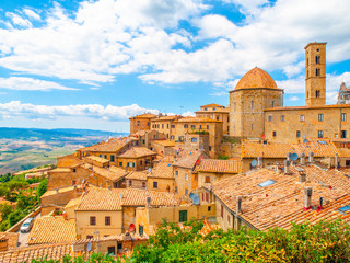 Panoramic view of Volterra - medieval Tuscan town with old houses, towers and churches, Tuscany, Italy. - obrazy, fototapety, plakaty