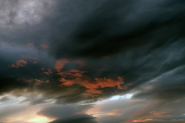 Obraz premium Evening sky and amazing clouds