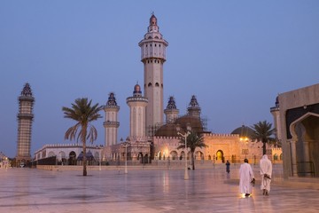Grand Mosque of Touba at Dawn - obrazy, fototapety, plakaty