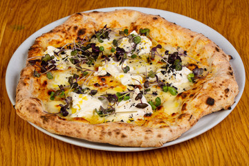 Pizza with mozzarella