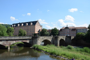 Fototapeta premium Werra und Welfenschloss in Hannoversch Münden