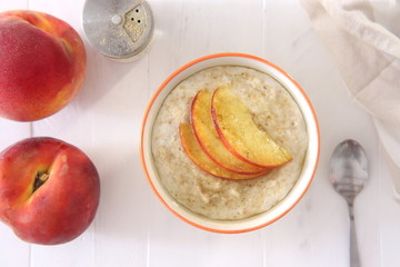 Oatmeal porridge with peach