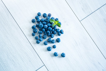 blueberries and mint