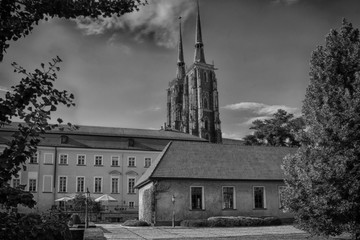 Zabytkowa architektura miasta Wrocławia, Polska