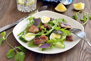 Chicken and vegetable salad with quail eggs