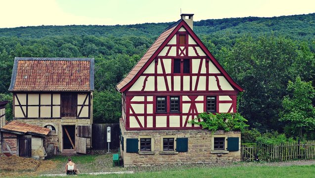 Historisches Fachwerkhaus im rheinland-pfälzischen Freilichtmuseum Bad Soberneheim