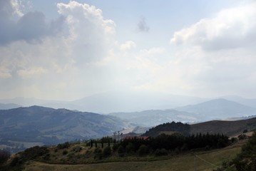 Fototapeta premium italian green countryside