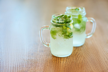 lemonade in jar with ice and mint