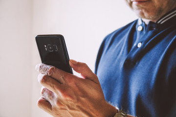 nachrichten ansehen mit handy