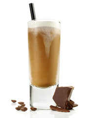 Eiskaffee mit Schokolade