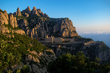 Fototapeta na wymiar Paisaje de Montserrat