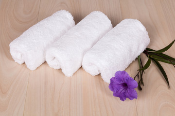 Fototapeta na wymiar set of white towels for spa