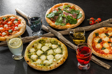 ホームメイドピッツア　Italian home-made pizza