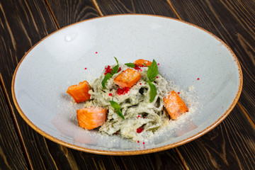 Pasta with salmon