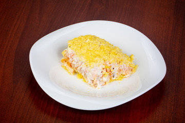 Salad with salmon and cheese