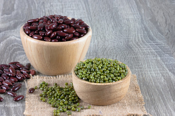Mung bean and Red kidney bean in bowl place on the wooden table