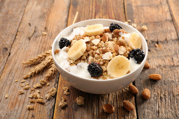 bowl of muesli, fruit and yogurt