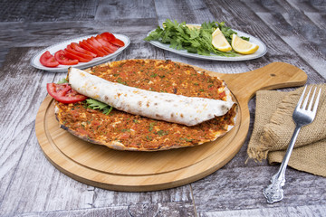 Turkish foods; Turkish pizza, lahmacun