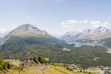 St. Moritz, St. Moritzersee, Seenplatte, Rosatschgruppe, Stazerwald, Stazersee, Oberengadin, Muottas Muragl, Wanderweg, Alpen, Graubünden, Sommer, Schweiz