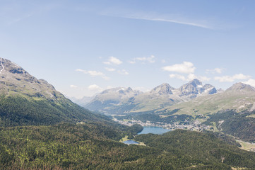 St. Moritz, St. Moritzersee, Stazersee, Stazerwald, Oberengadin, Panoramaweg, Seenplatte, Muottas Muragl, Piz Julier, Alpen, Graubünden, Sommer, Schweiz