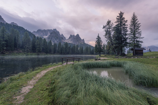 Lago d'Antorno, Parco Naturale Tre Cime, Dolomites, Italy