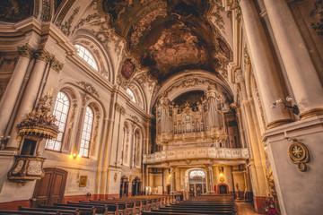 Fototapeta na wymiar Baroque church with organ
