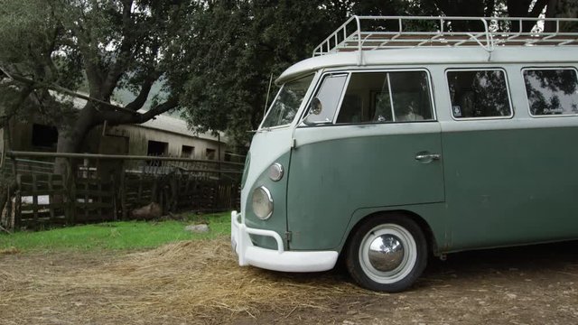 slow motion of oldtimer