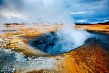 Photo sur Plexiglas Volcan Vue menaçante de la zone géothermique de Hverir (Hverarond). Lieu Lieu Lac Myvatn, Krafla, Islande, Europe.