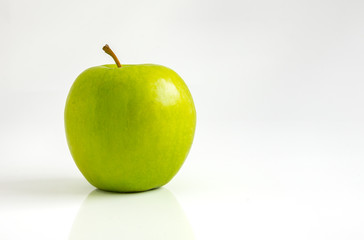 One green apple