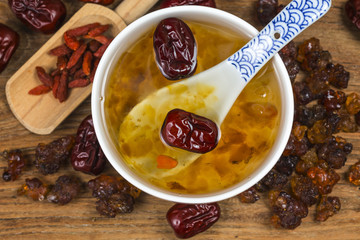 Peach gum and tremella soup